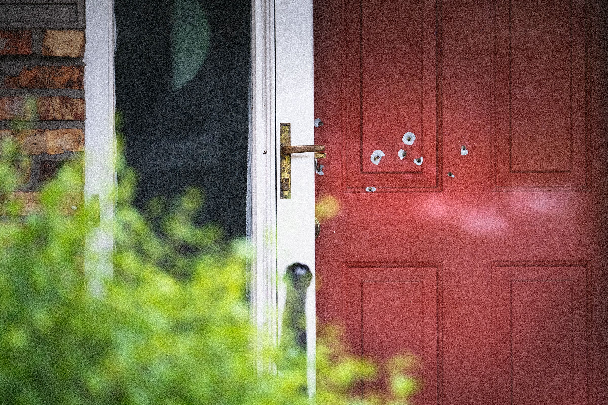 ‘Psyop’: How Far-Right Conspiracy Theories About the Minnesota Shooting Evolved to Protect MAGA